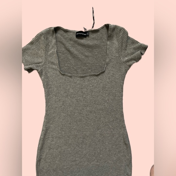 Pretty Little Thing PLT Ribbed Dress Grey - Picture 4 of 4